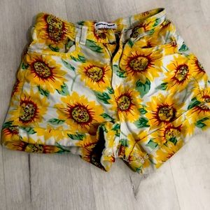 Women shorts (American Apparel)